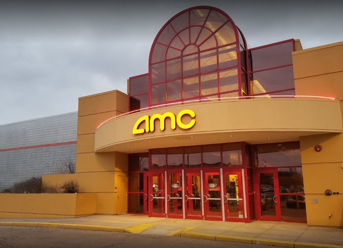 AMC Grand Rapids 18 - Main Entrance
